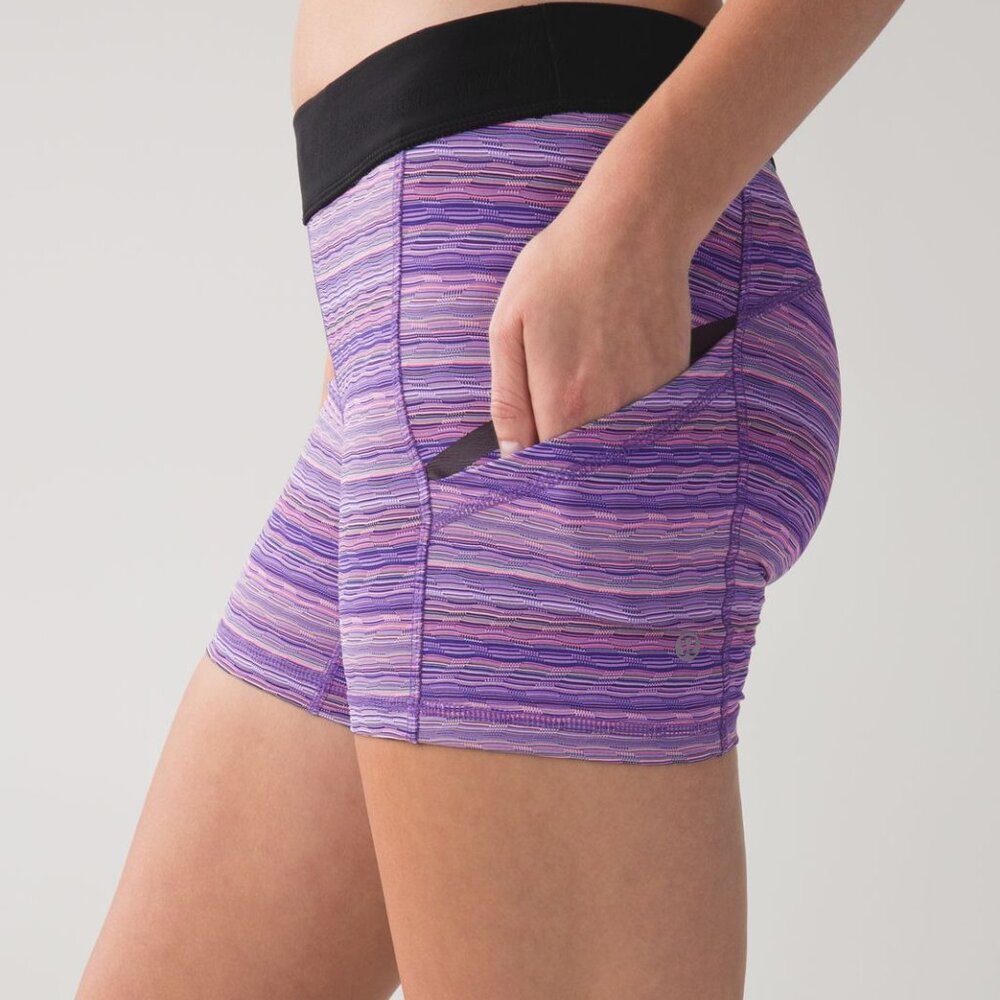 Lululemon What the Sport Short Space Dye Twist Iris Flower Pink Shell Size 6
